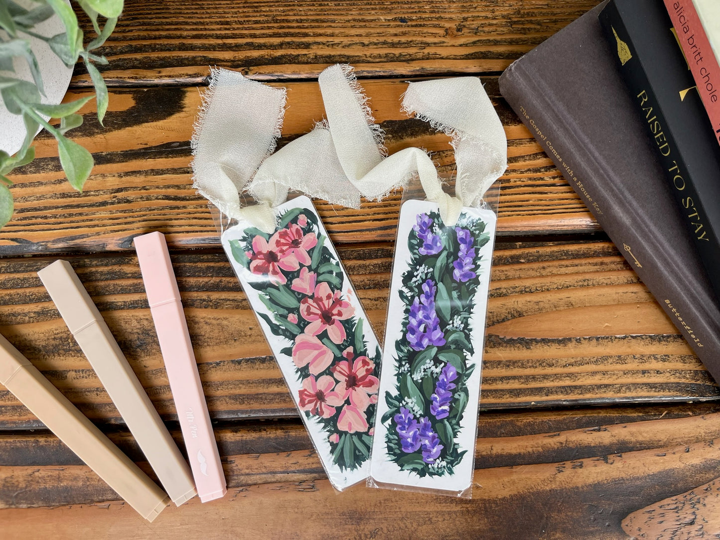 Floral bookmarks set of 2