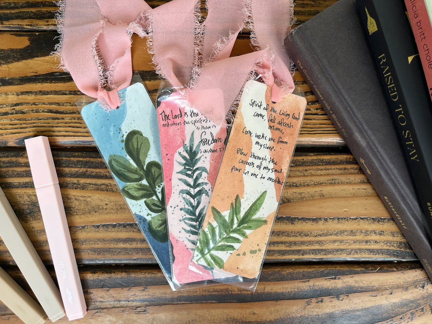 Minimalstic Floral bookmarks set of 3